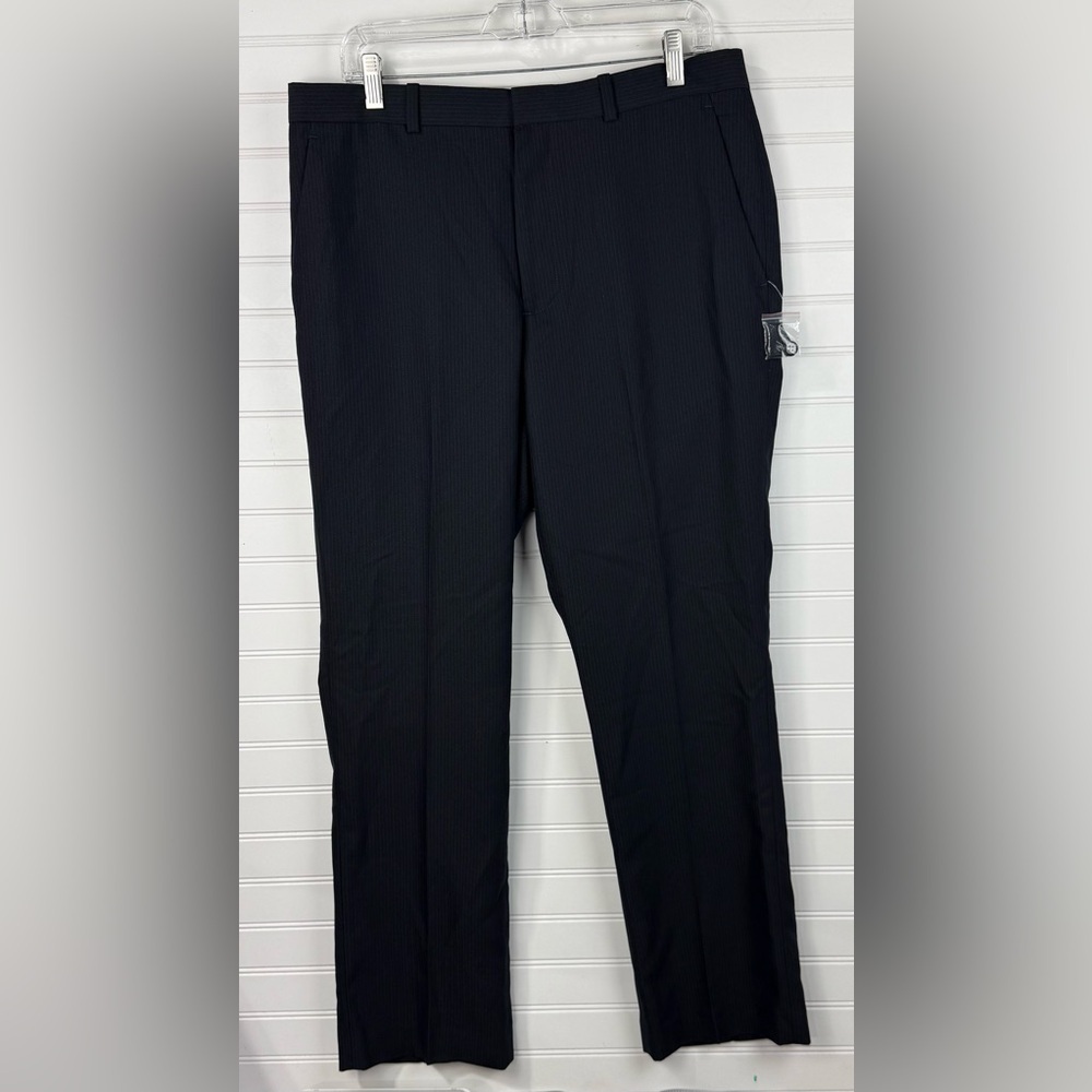 Perry Ellis men’s Black & navy Pinstripe Trousers dress pants. NWT. Size 34X30